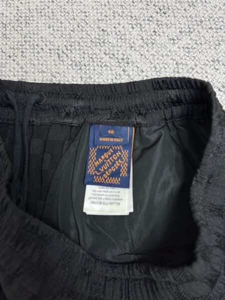 LOUIS VUITTON PANTALONCINO NERO - Image 6