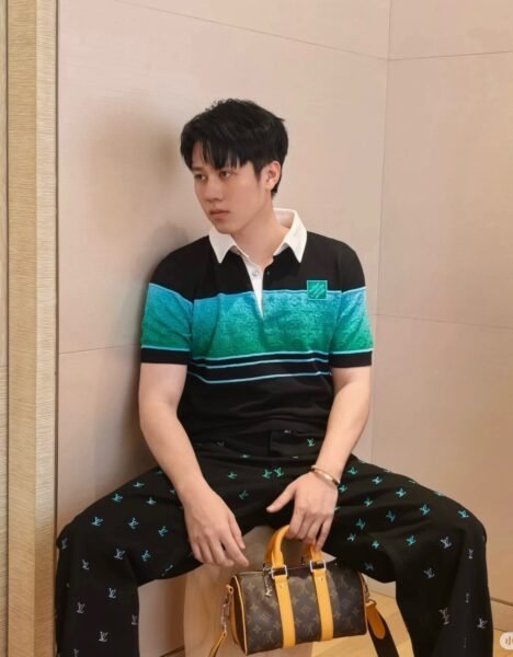 LOUIS VUITTON POLO NERA - Image 11