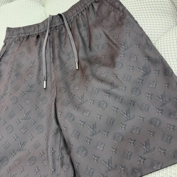 LOUIS VUITTON PANTALONCINO NERO - Image 6