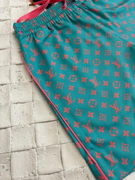 LOUIS VUITTON PANTALONCINO ACQUAMARINA - Image 9