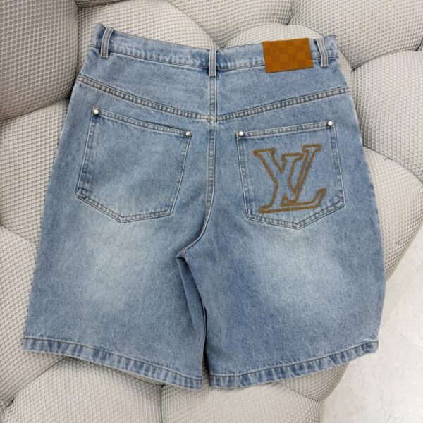 LOUIS VUITTON PANTALONCINO COLOR JEANS - Image 8