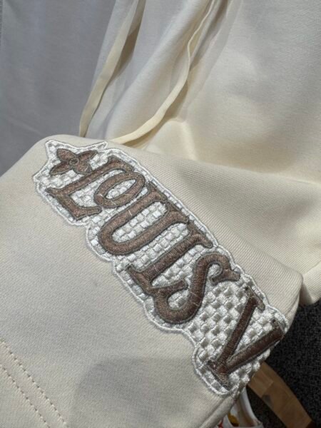 LOUIS VUITTON PANTALONCINO CREMA - Image 11