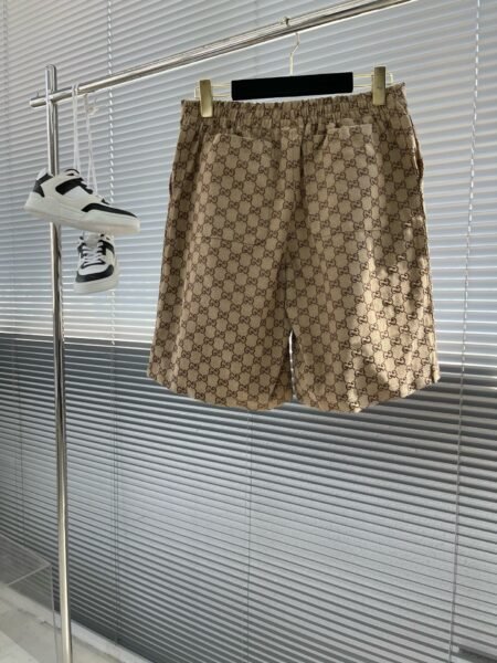 GUCCI PANTALONCINO MARRONE - Image 9