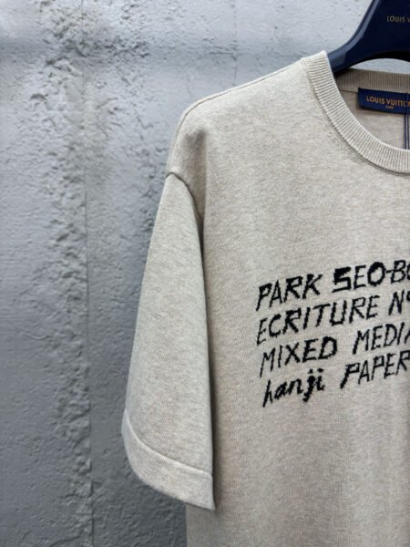 LOUIS VUITTON T SHIRT - Image 9