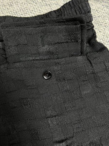 LOUIS VUITTON PANTALONCINO NERO - Image 9