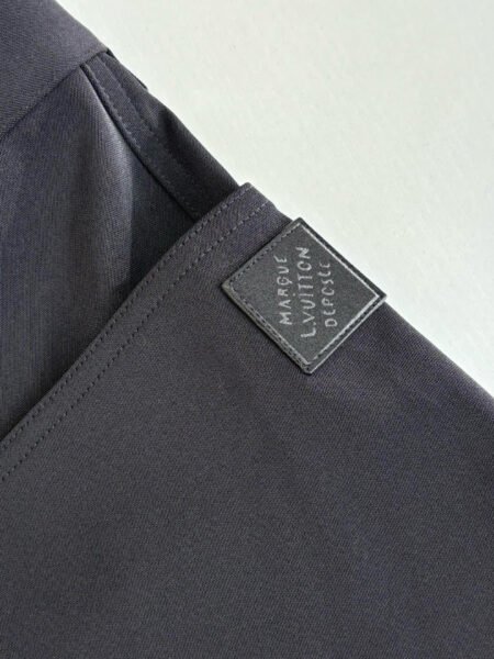 LOUIS VUITTON PANTALONE - Image 9