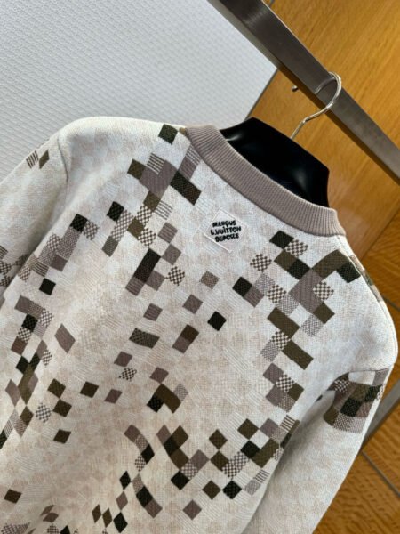 LOUIS VUITTON MAGLIONE - Image 6