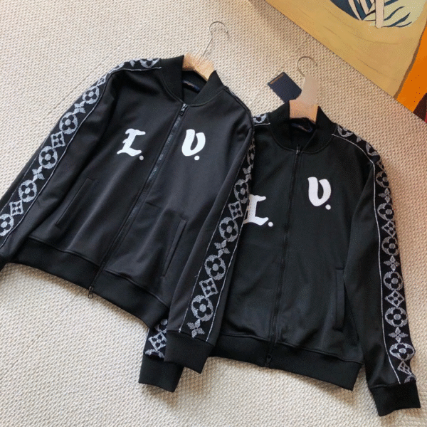 LOUIS VUITTON FELPA - Image 9