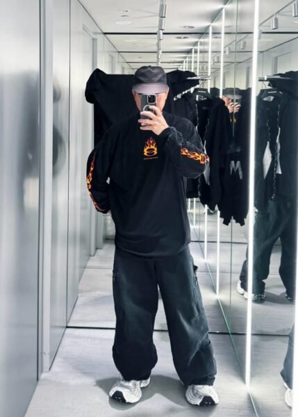 BALENCIAGA FELPA - Image 2