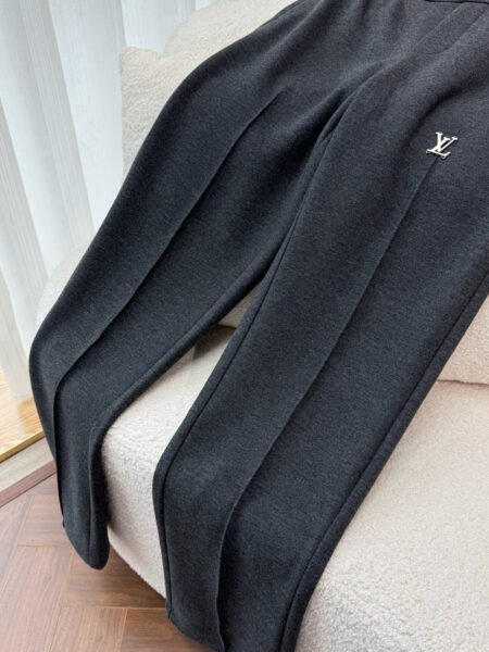 LOUIS VUITTON PANTALONE - Image 5