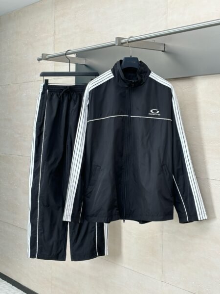 BALENCIAGA FELPA - Image 8