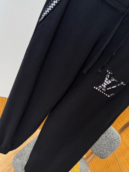 LOUIS VUITTON PANTALONE - Image 4