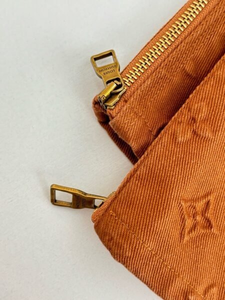 LOUIS VUITTON PANTALONE - Image 6