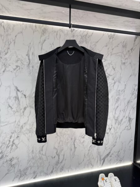 LOUIS VUITTON GIACCA - Image 8