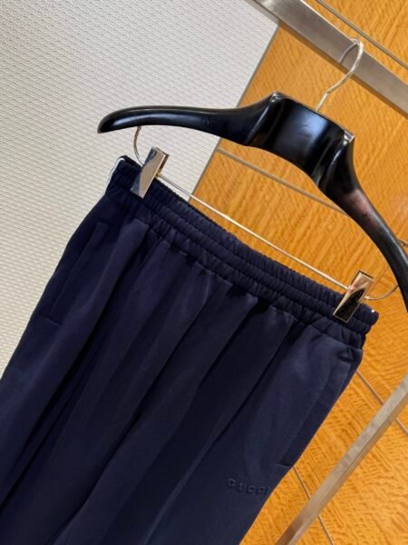 GUCCI PANTALONE - Image 2