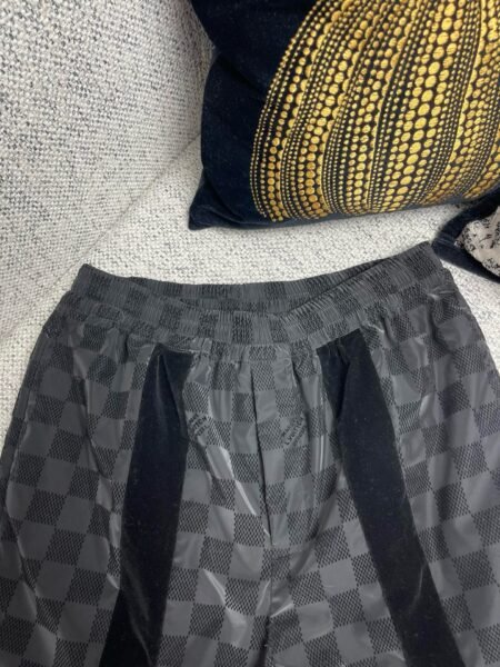 LOUIS VUITTON PANTALONE - Image 9