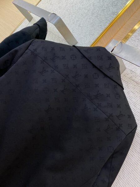 LOUIS VUITTON GIACCA - Image 4
