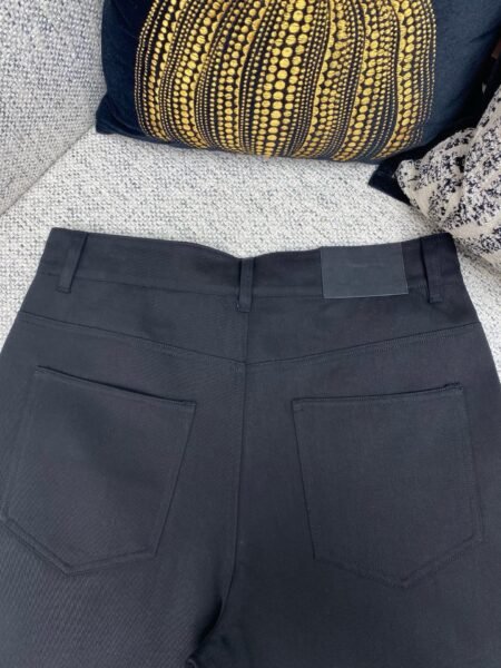 LOUIS VUITTON PANTALONE - Image 2