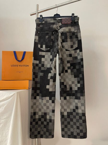 LOUIS VUITTON PANTALONE - Image 10