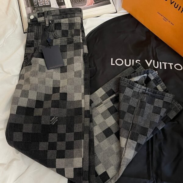 LOUIS VUITTON PANTALONE - Image 2