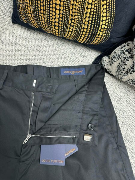 LOUIS VUITTON PANTALONE - Image 5