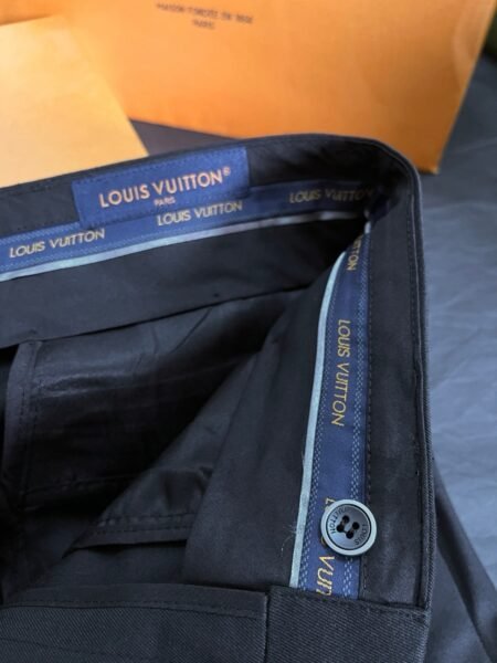 LOUIS VUITTON PANTALONE - Image 5