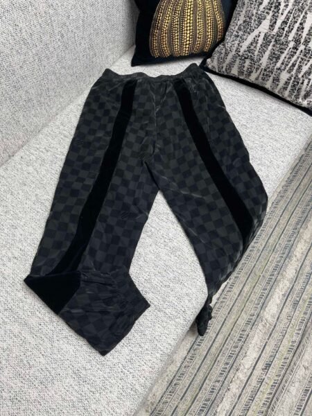 LOUIS VUITTON PANTALONE - Image 10