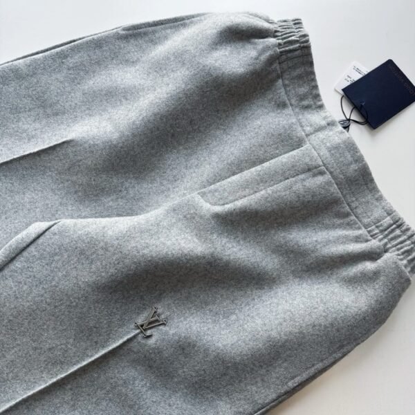 LOUIS VUITTON PANTALONE - Image 7