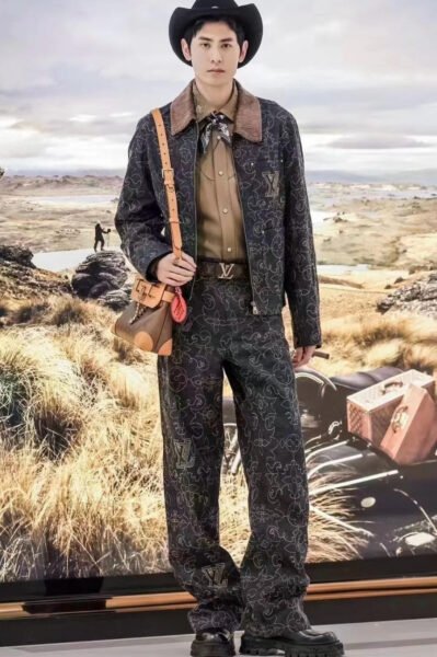 LOUIS VUITTON PANTALONE - Image 12