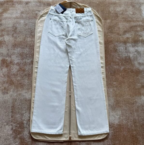 LOUIS VUITTON PANTALONE - Image 12
