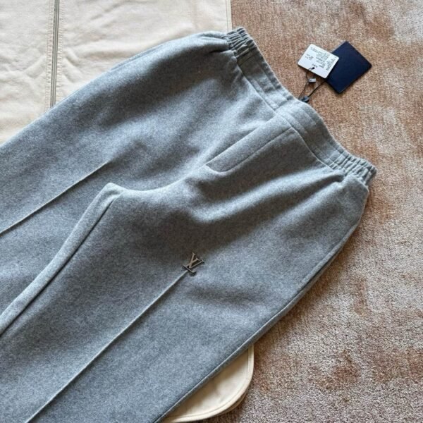 LOUIS VUITTON PANTALONE - Image 2