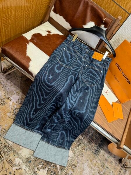 LOUIS VUITTON PANTALONE - Image 9