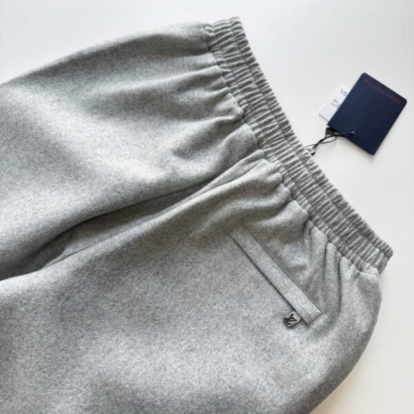 LOUIS VUITTON PANTALONE - Image 6