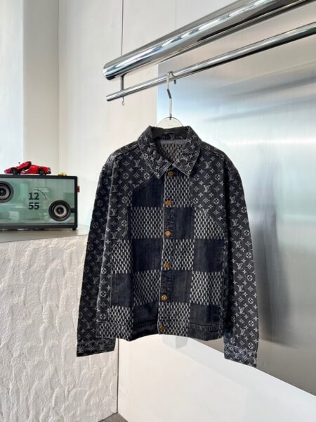 LOUIS VUITTON GIACCA - Image 9
