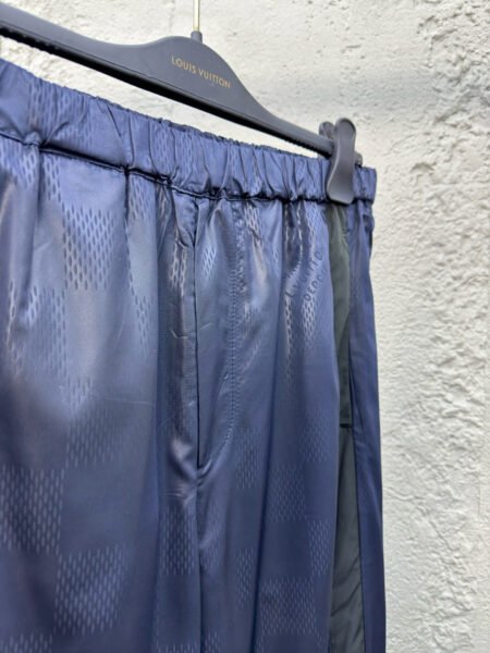 LOUIS VUITTON PANTALONE - Image 4