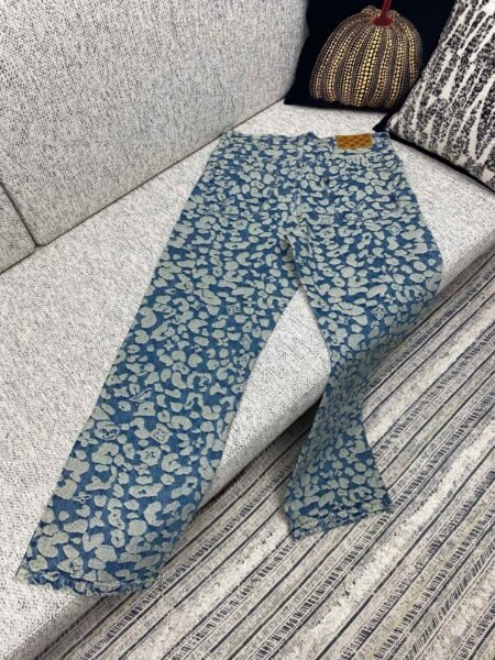 LOUIS VUITTON PANTALONE - Image 9