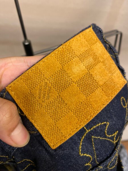 LOUIS VUITTON PANTALONE - Image 5