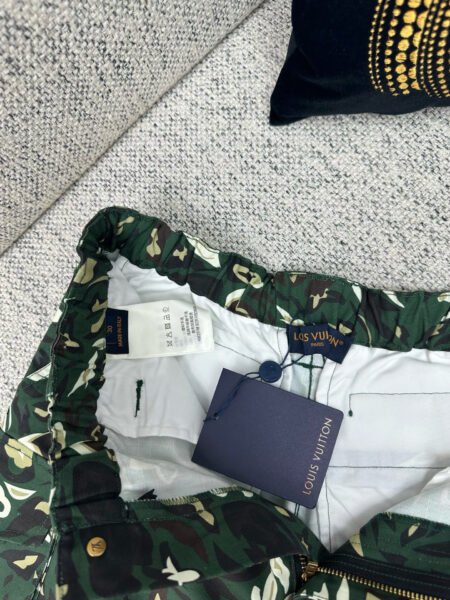 LOUIS VUITTON PANTALONE - Image 5