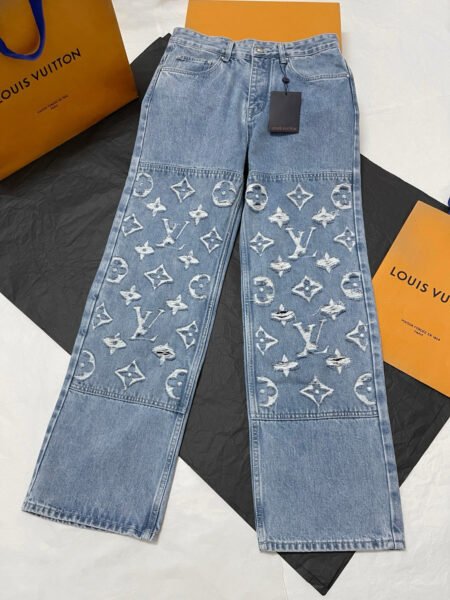 LOUIS VUITTON PANTALONE - Image 8