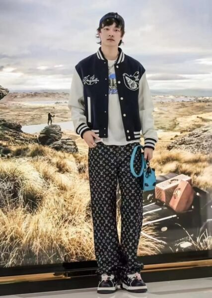 LOUIS VUITTON PANTALONE - Image 12