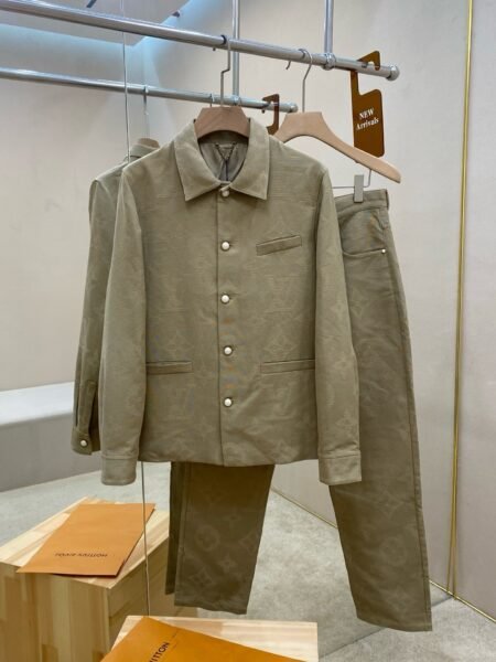 LOUIS VUITTON GIACCA - Image 10