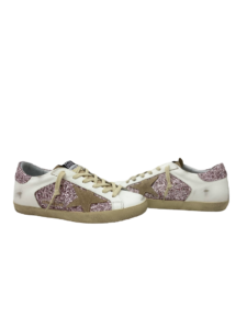 GOLDEN GOOSE SUPER STAR