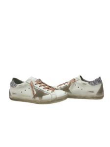 GOLDEN GOOSE SUPER STAR