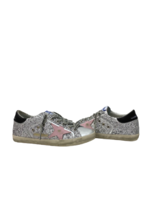 GOLDEN GOOSE SUPER STAR