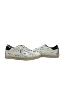 GOLDEN GOOSE SUPER STAR