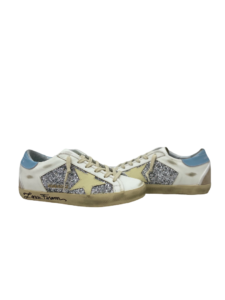 GOLDEN GOOSE SUPER STAR